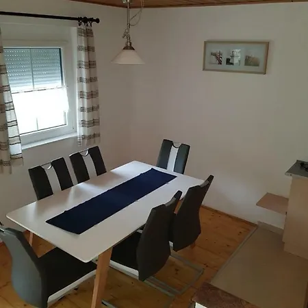 Prázdninový dům Rozmaring Ház *